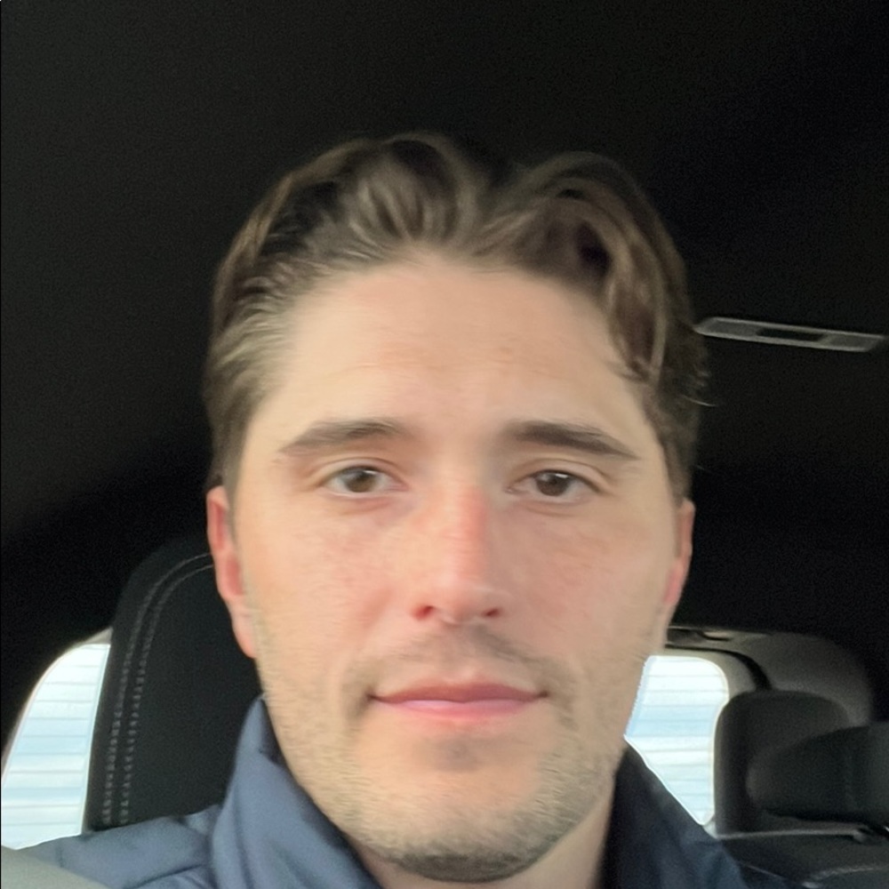 Meet your Posher, Evan